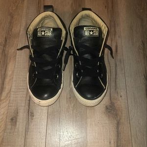 Boys High-top Sneakers, Size 1.5, Black Leather Converse